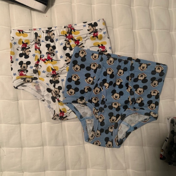 Disney Mickey Mouse PJ bundle: PJs, 4 underpants, slippers - Picture 6 of 7